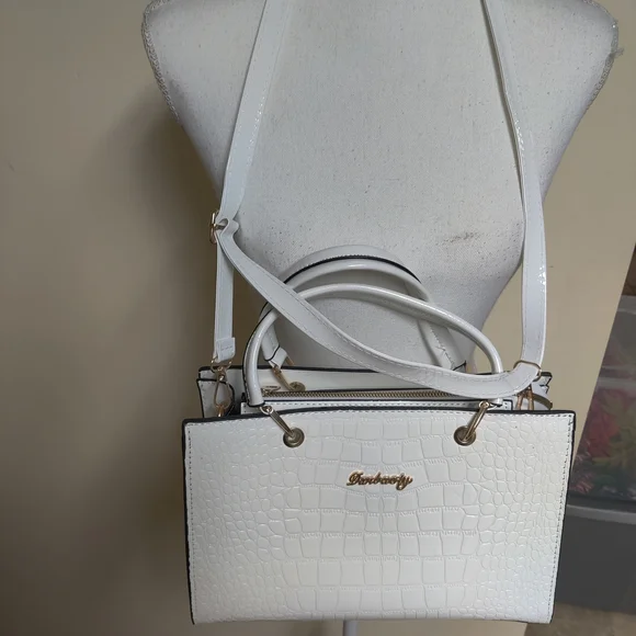 Danbooty White Croc-Embossed Women's Bag Pu Leather Shoulder Bag, White - Picture 14 of 15